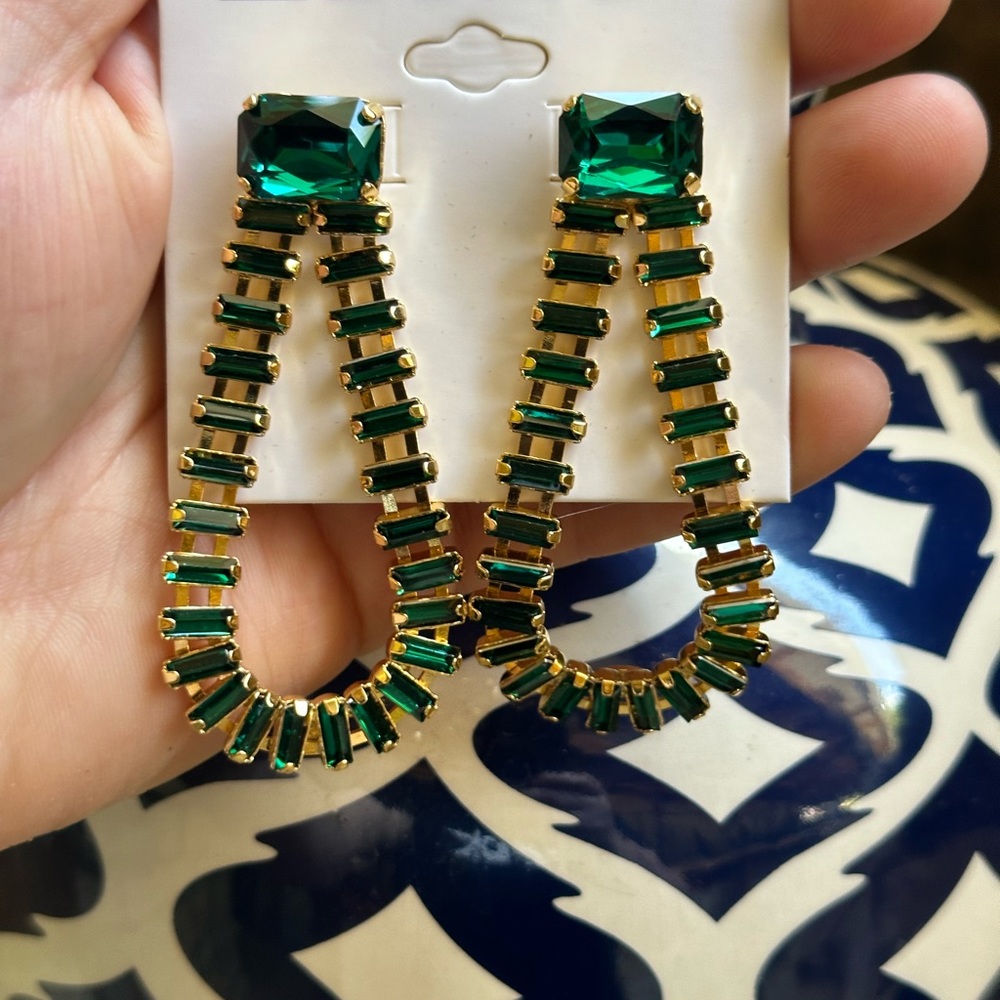 Gold Green Gemstone Earrings - Picture 5 of 11